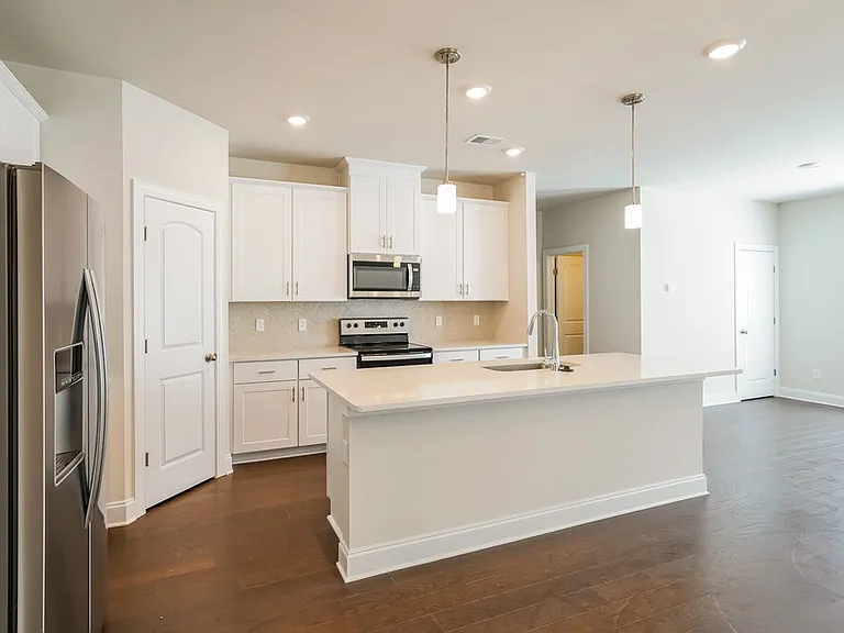 1731 Tahoma Dr — Photo 7
