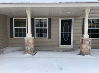 926 Fairfield Pl NW, Isanti, MN 55040