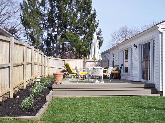 Back Yard Side Deck Area