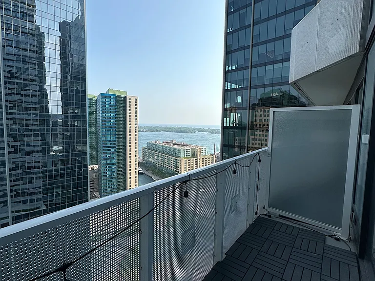 100 Harbour St #2608 — Photo 7