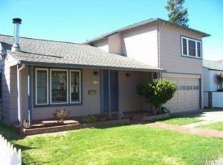 129 Walnut Ct, Santa Rosa, CA 95404