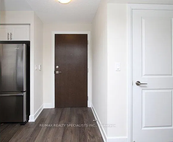 2 bed, $2,650 — Photo 3