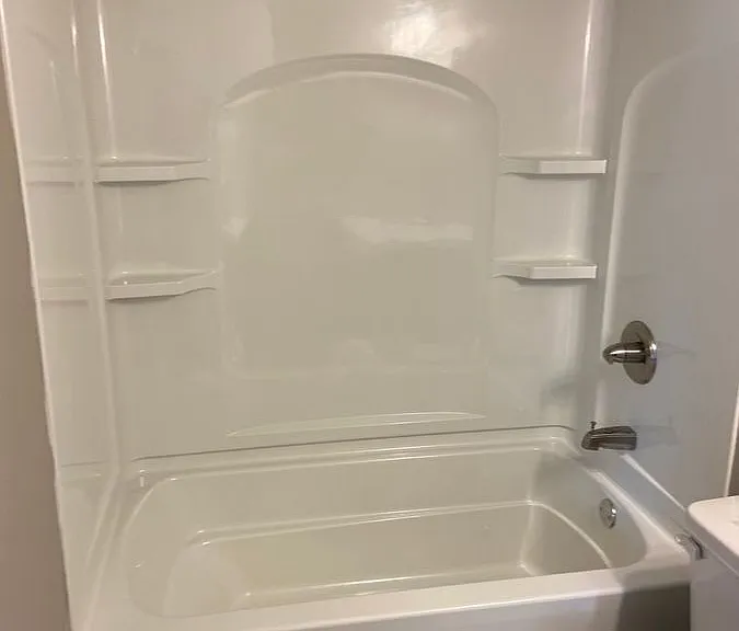 904 Georgian Dr #L — Photo 6