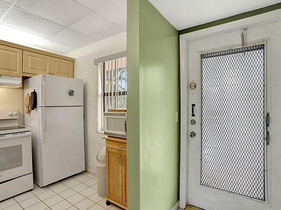 3rd image of 2793 NW 104th Avenue #206