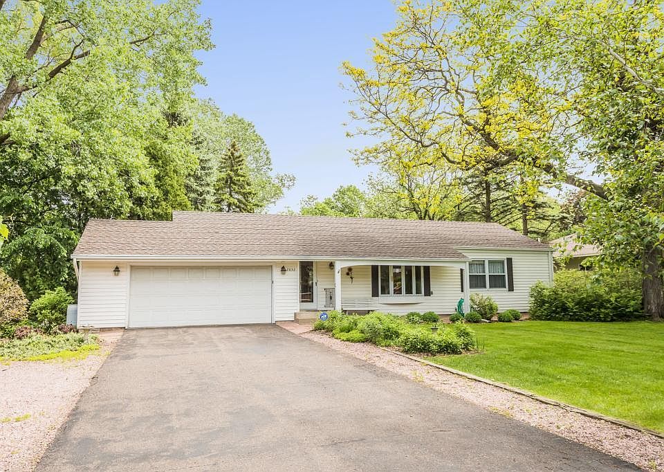 2032 Edgerton St N, Maplewood, MN 55117 Zillow