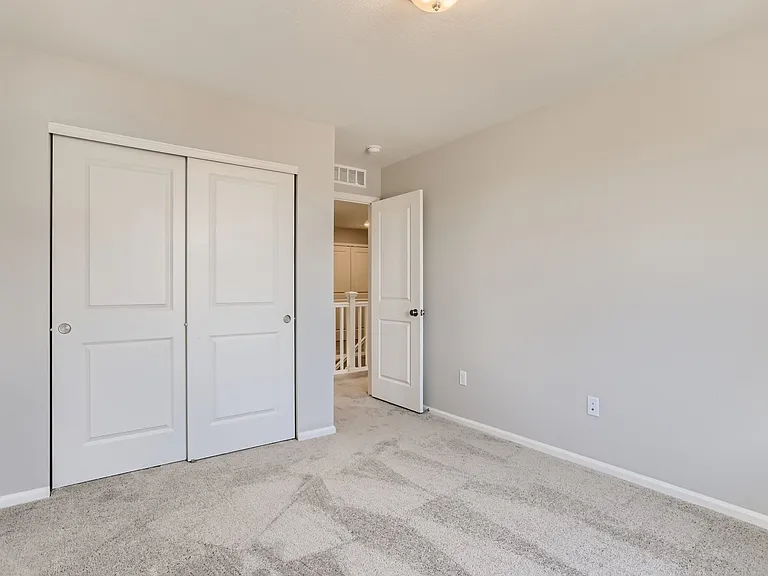 6302 N Fulton St — Photo 19