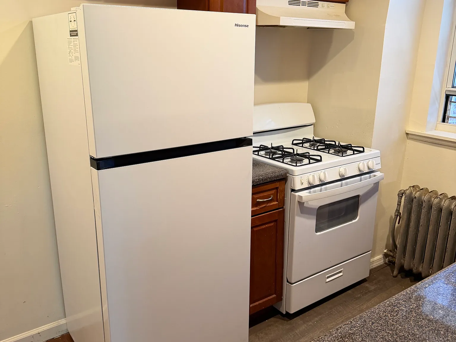 2 bed, $2,881 — Photo 3