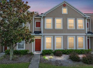 6930 Towering Spruce Dr, Riverview, FL 33578