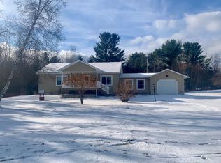 115 Farrell Rd, Saranac, NY 12981