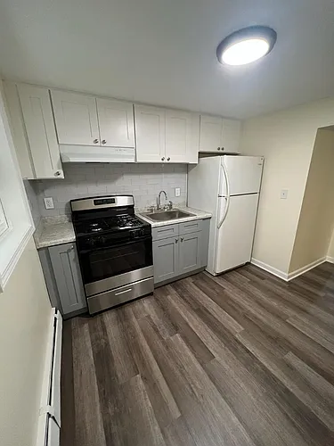 1643 Kenilworth Ave #GARDEN BASEMENT Photo 1