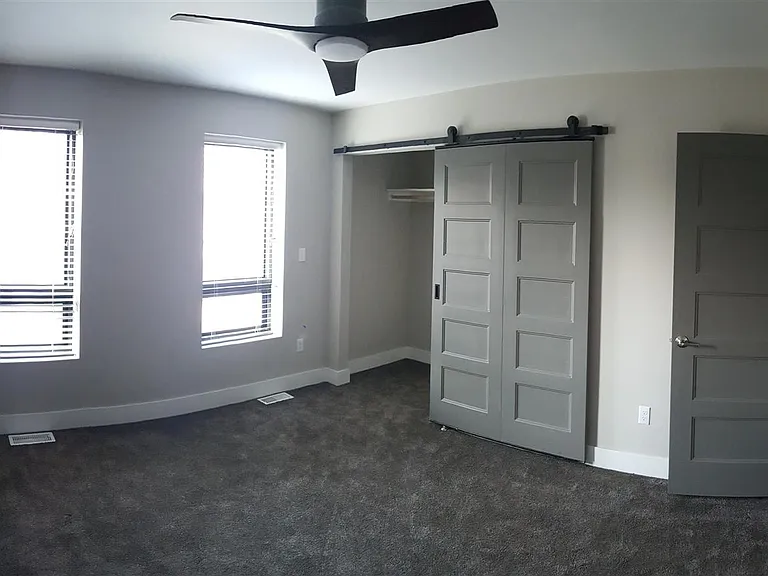 Bedroom 2 - Walk-in Closet