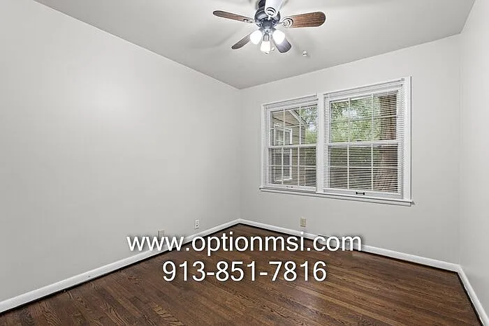 7829 Dearborn Dr — Photo 15