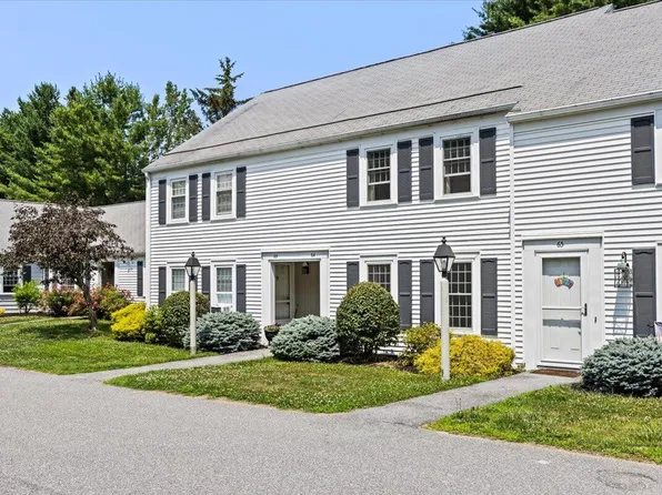 64 Colonial Village #64, Falmouth, ME 04105