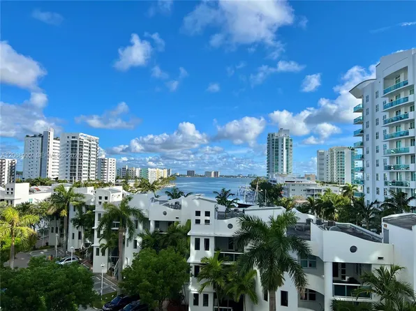 7900 Harbor Island Dr, North Bay Village, FL