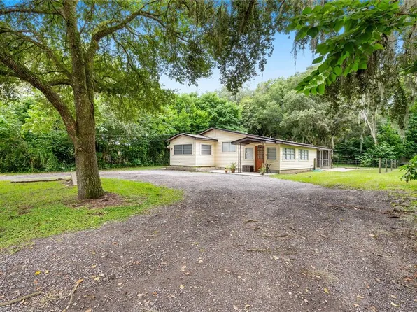 11301 Sally Rd, Dade City, FL 33525