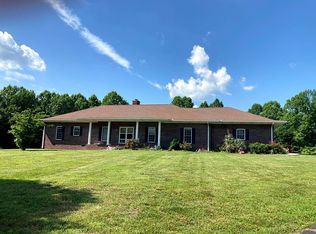 2660 Williams Rd, Lafayette, TN 37083