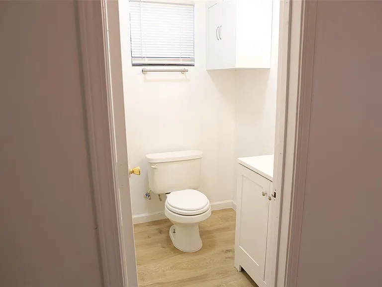 10 Jenkins St — Photo 13