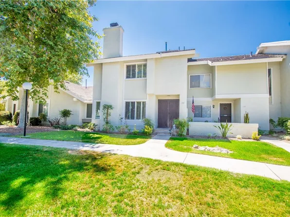 21147 Via Canon #17, Yorba Linda, CA 92887