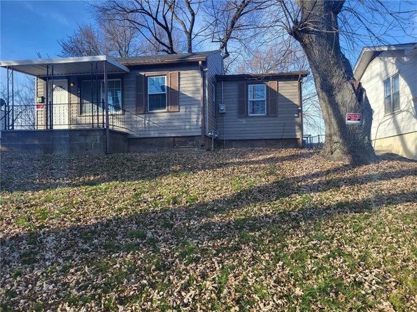 502 S Forest Ave, Sugar Creek, MO 64054