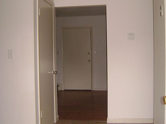 Hallway from kitchen to living room