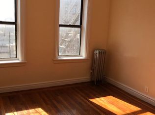 1833 White Plains Rd, Bronx, NY 10462