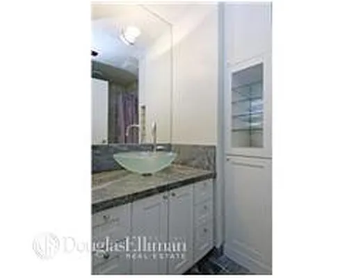 Rented by Douglas Elliman | media 38