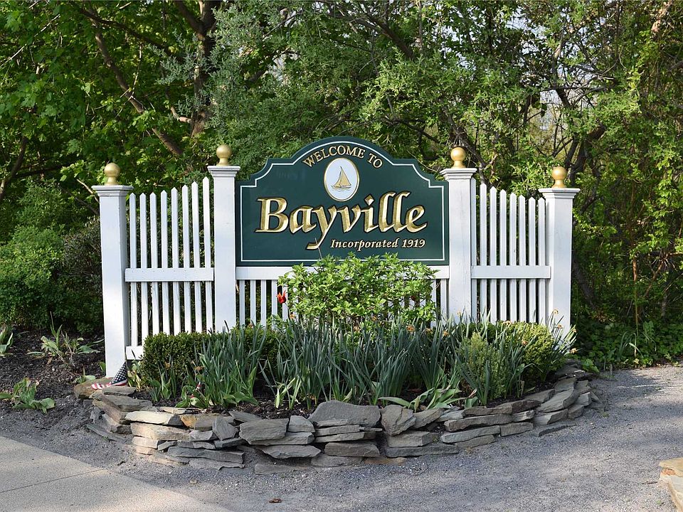 1st image of 314A E Bayville Ave