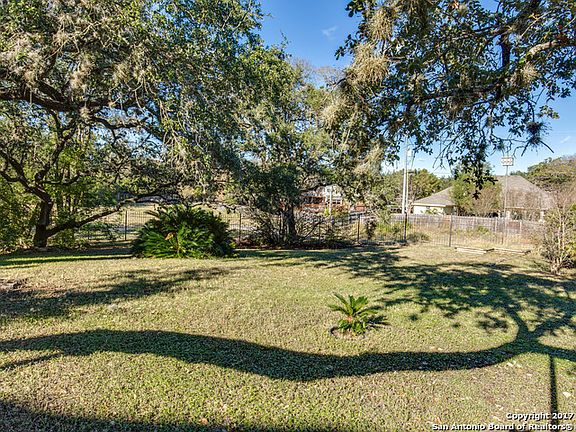 4th image of 1507 Adobe Springs Dr