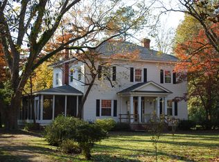 113 N College St, Atkinson, NC 28421