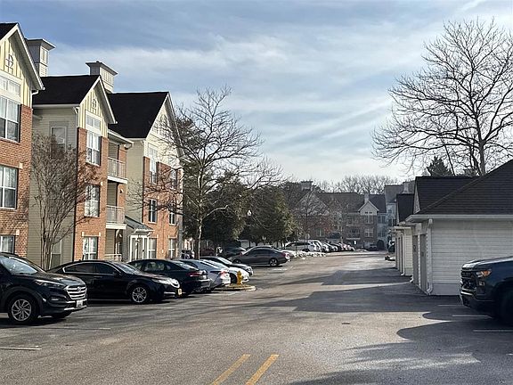 5th image of 3402 Bitterwood Pl