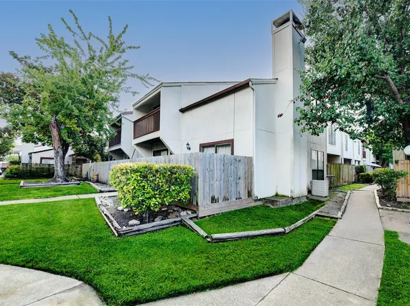 3915 Tanglewilde St #3915, Houston, TX 77063