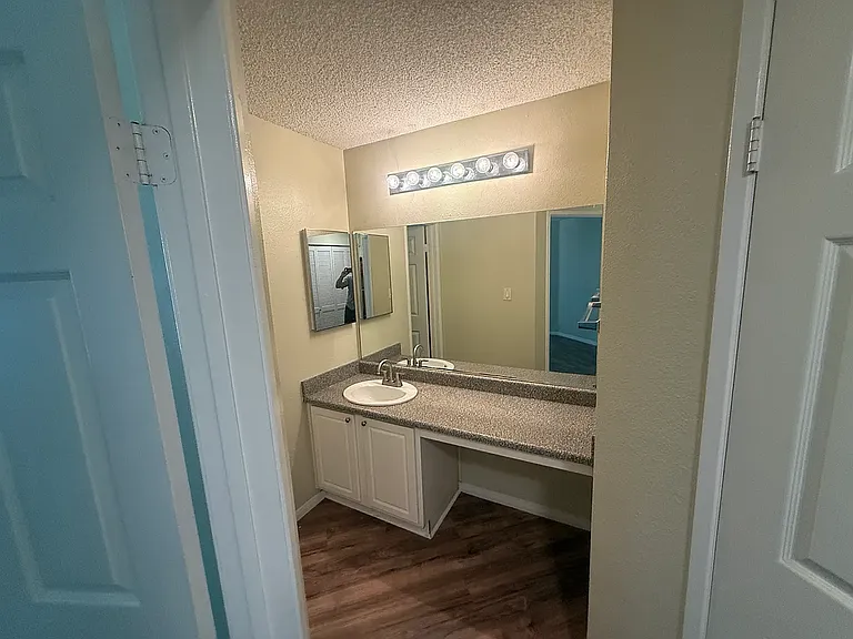 7405 Charmant Dr #1913 — Photo 19