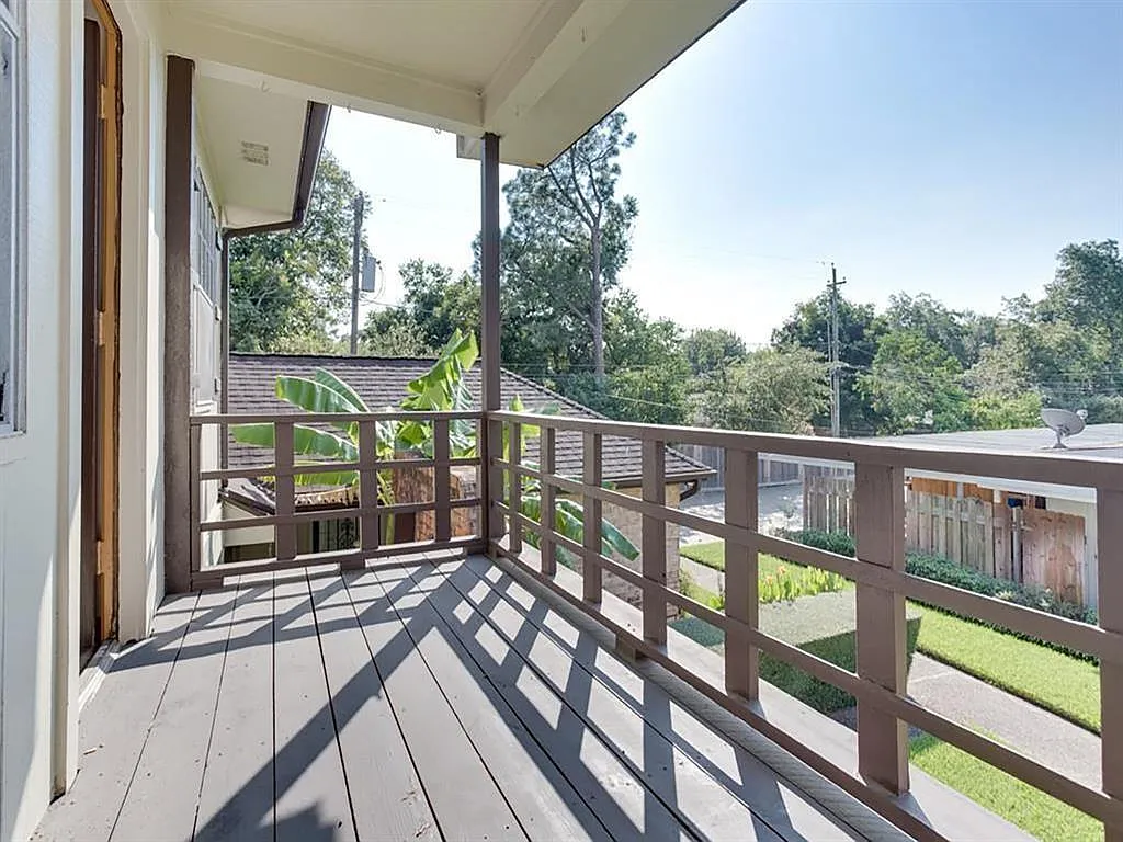 4 bed, 2.0 bath, 2182 sqft, $1,595 — Photo 4