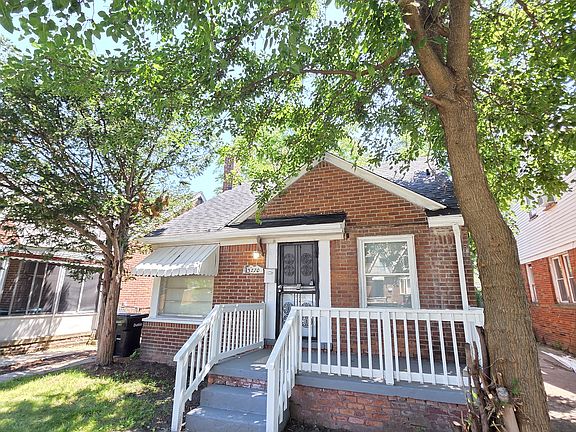 2nd image of 15770 Stansbury St