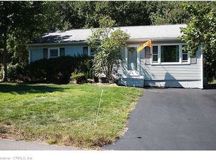 21 Julia Ter, Middletown, CT 06457