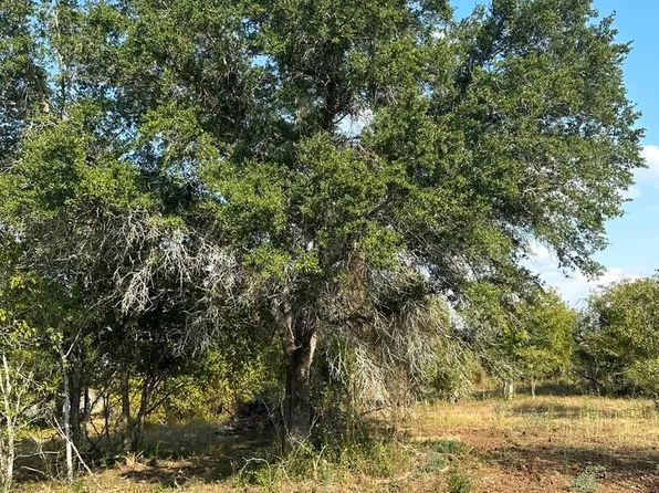 5986A Fm 1107 Unit A, Stockdale, TX 78160