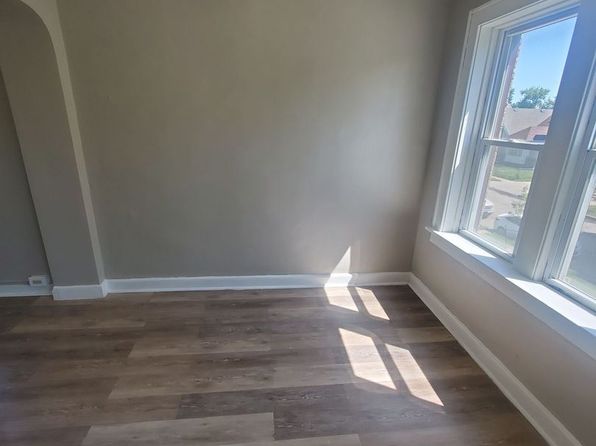 4603 N 29th St APT 3