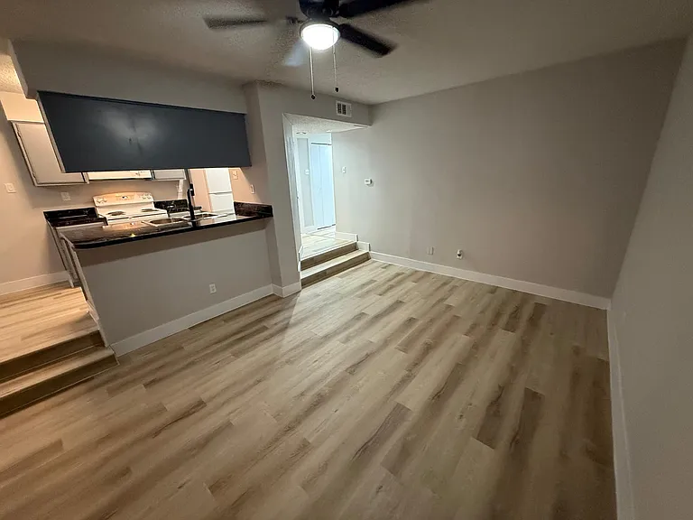 7107 Holly Hill Dr #102 — Photo 8