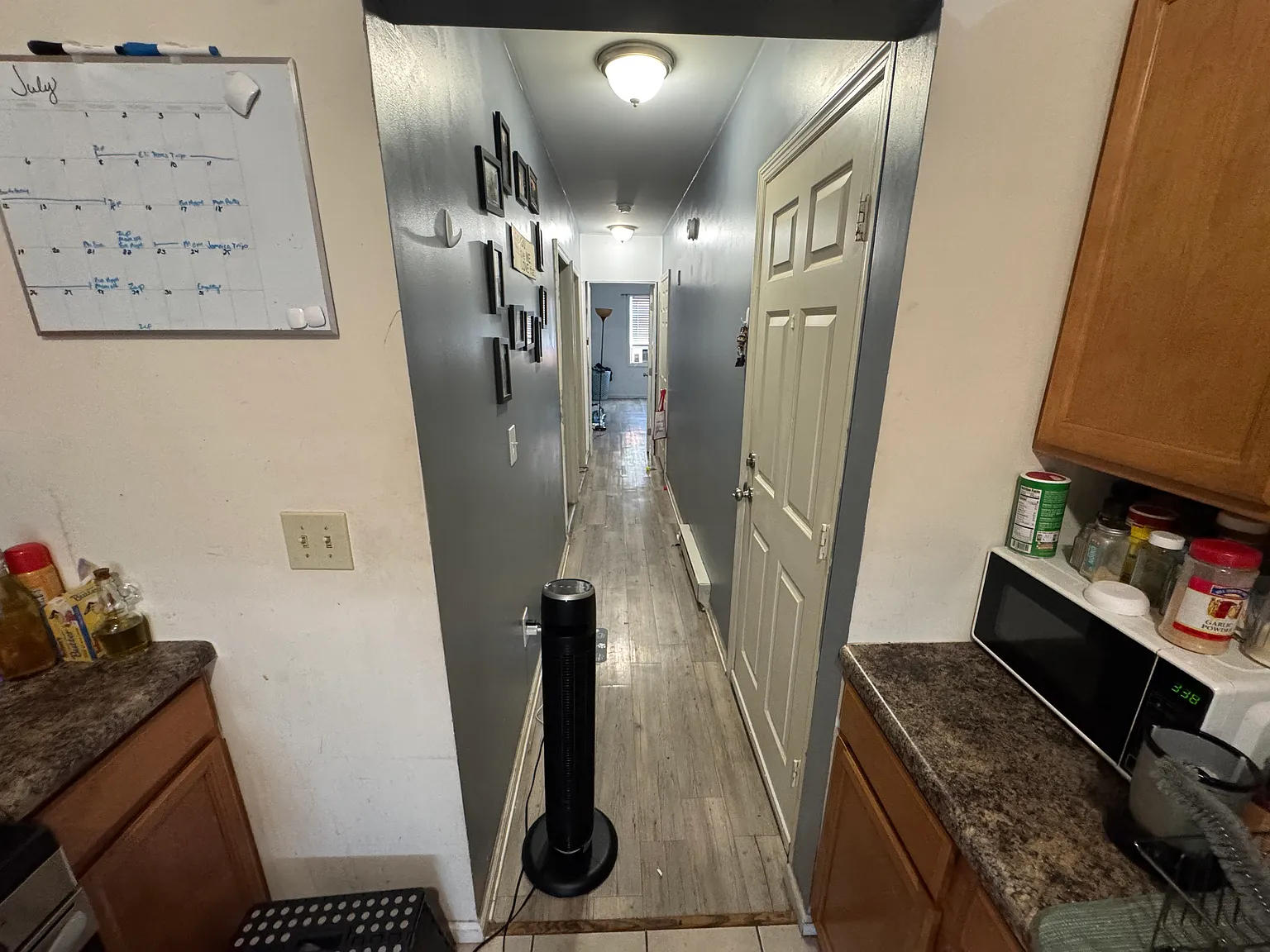 2 bed, 800 sqft, $1,595 — Photo 4