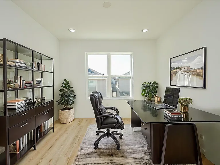 15000 S Richmond Ave #4 — Photo 10