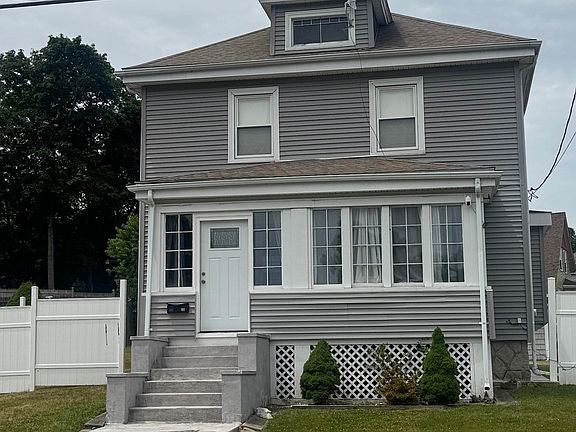 2nd image of 103 Manomet St