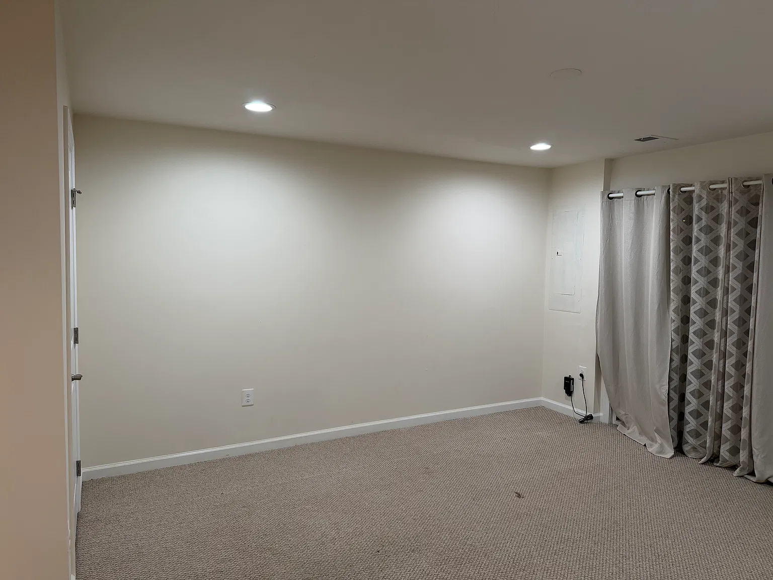 1 bed, 450 sqft, $1,195 — Photo 4