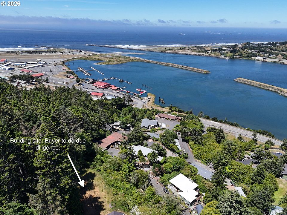 1st image of Rogue View Ln