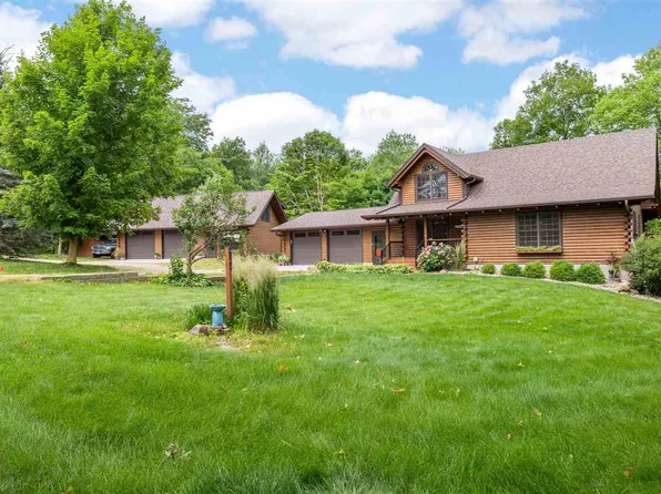 10663 246th Ave, Anamosa, IA 52205