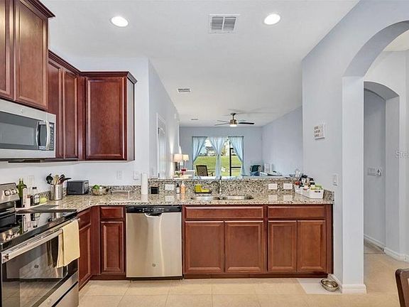2nd image of 10925 Verawood Dr