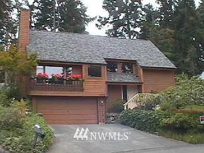 6720 55th Court W photo 1