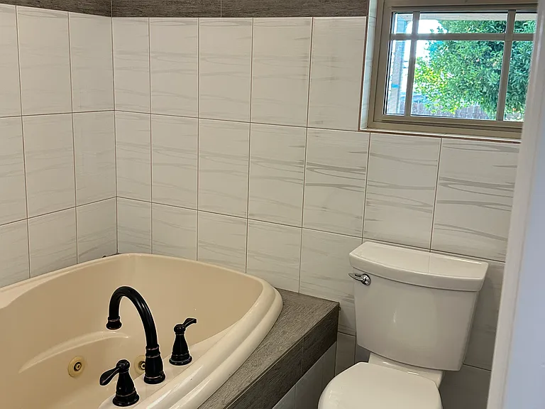 10635 Langmuir Ave — Photo 38