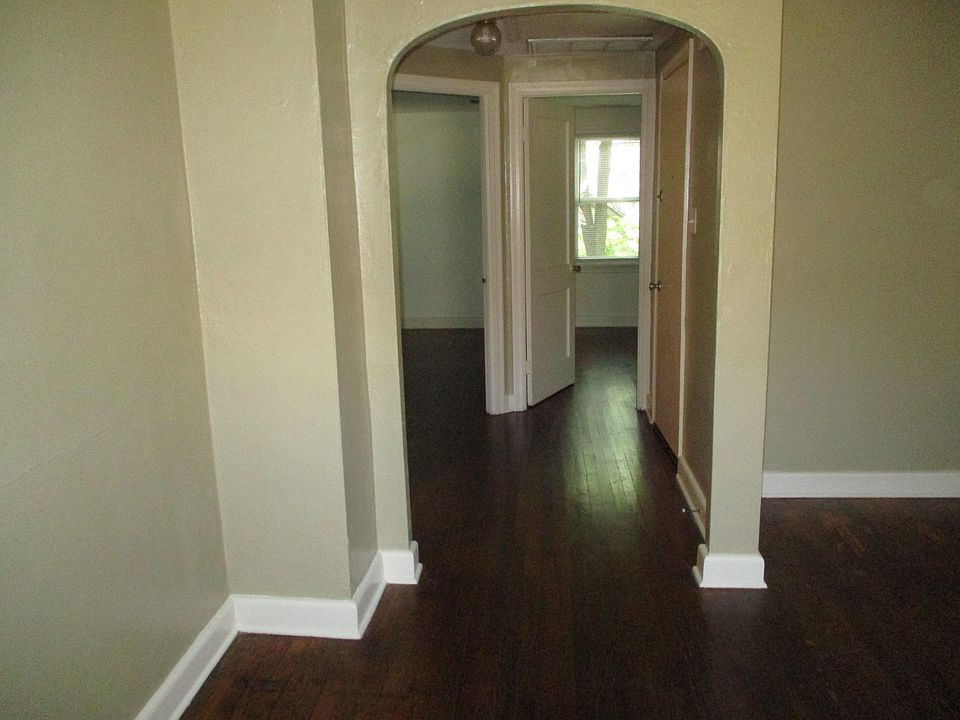 1st image of 1311 Melrose Pkwy #2