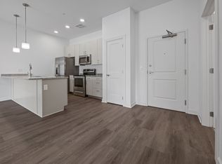 1866 E 93rd St #204, Cleveland, OH 44106