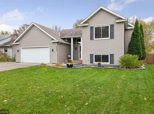 7226 159th St W, Apple Valley, MN 55124